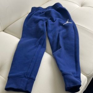 Jordan sweat paints ages 4-5 blue